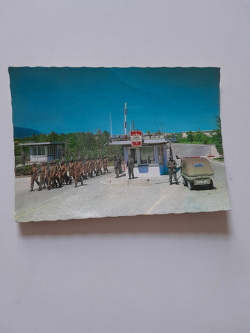 AK Salzburg - Kaserne Siezenheim. Einfahrt.