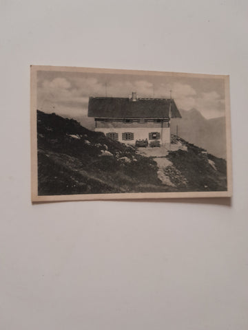 AK Zeppezauer-Haus mit dem Stauffen.