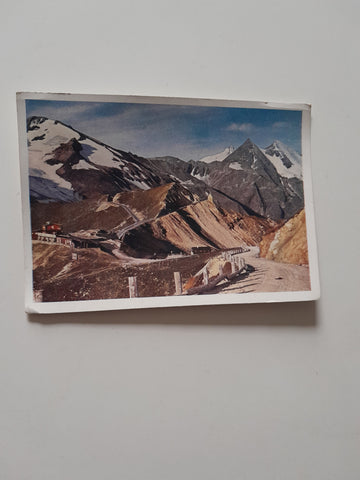 AK Grossglocknerstrasse und Straße zur Edelweißspitze.