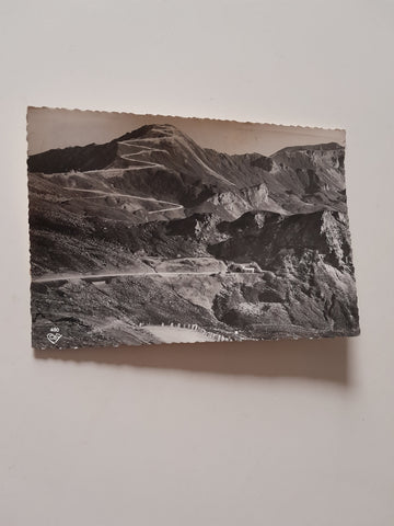 AK Grossglockner Hochalpenstrasse. Mittertörl-Tunnel mit Edelweißspitze.