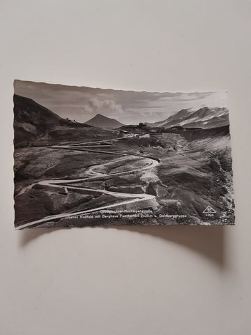 AK Großglockner Hochalpenstraße Oberes Naßfeld mit Berghaus Fuschertörl u. Goldberggruppe.