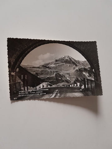 AK Großglockner - Hochalpenstraße Mittertörl Tunnel mit Edelweisspitze.