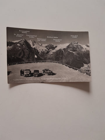 AK Grossglockner Hochalpenstrasse Parkplatz Edelweissspitze. (1936)