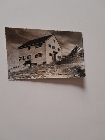 AK Salmhütte mit Grossglockner.
