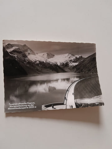 AK Tauernkraftwerke Kaprun. Morgenstimmung an der Moserbodensperre.