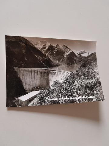 AK Tauernkraftwerk Kaprun, Limbergsperre mit Krafthaus.