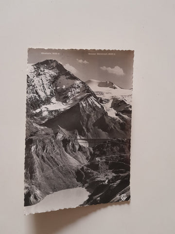 AK Kraftwerksanlagen Kaprun. Sperre Mooserboden und Stausee Wasserfallboden.