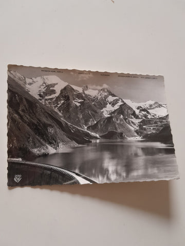 AK Kaprun. Stausee Wasserfallboden, Limbergsperre. Hintergrund: Moosersperre.