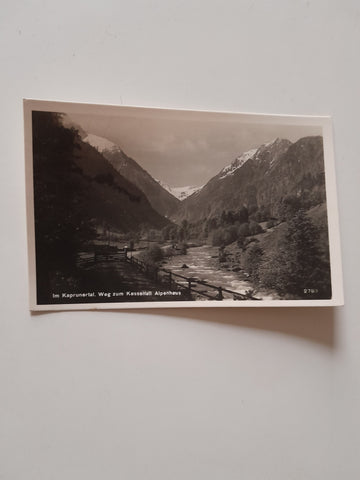 AK Im Kaprunertal. Weg zum Kesselfall Alpenhaus.