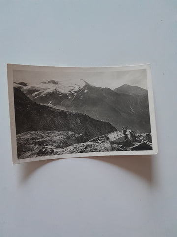 AK Der Hocharn mit dem Knappenhaus.