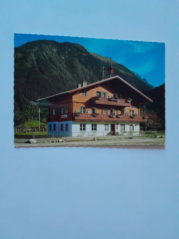 AK Neukirchen am Großvenediger. Pension Bachmaier. Bes. A. u. K. Bachmaier.