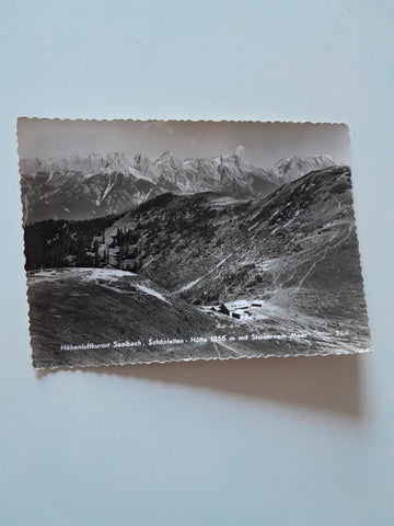 AK Saalbach. Schönleiten-Hütte mit Steienernem Meer.