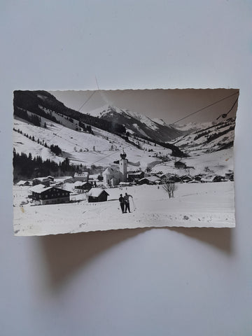 AK Saalbach gegen Zwölferkogel.