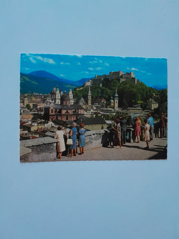 AK Salzburg. Gesehen von der Terrasse des Grand Cafe Winkler.
