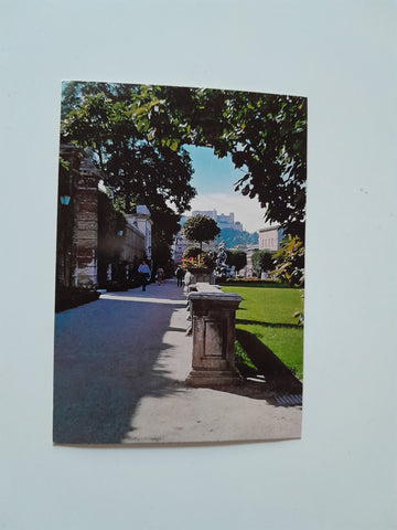 AK Salzburg. Mirabellgarten.
