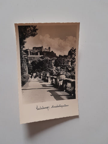 AK Salzburg. Mirabellgarten.