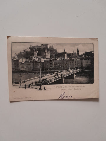 AK Salzburg mit der Stadtbrücke gegen Hohen Salzburg.