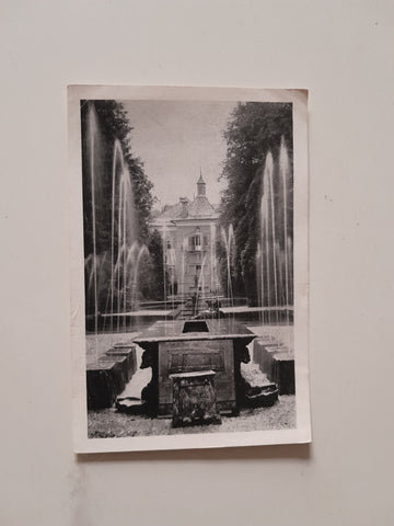 AK Wasserkünste in Hellbrunn bei Salzburg. Fürstentisch und Schloß.