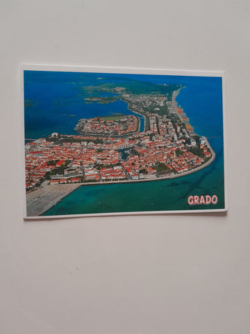 AK Grado.