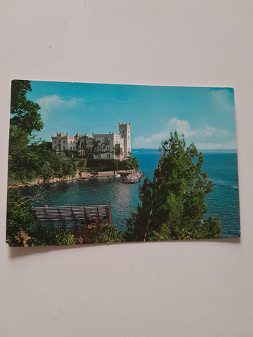 AK Trieste. Castello di Miramare.