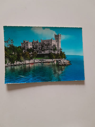 AK Trieste. Castello di Miramare.