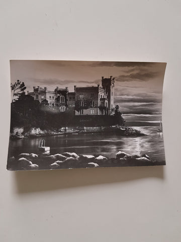 AK Trieste. Castello di Miramare.
