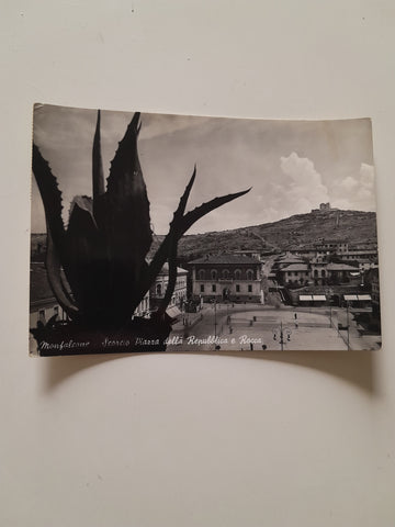 AK Monfalcone Scorcio Piazza della Repubblica e Rocca.