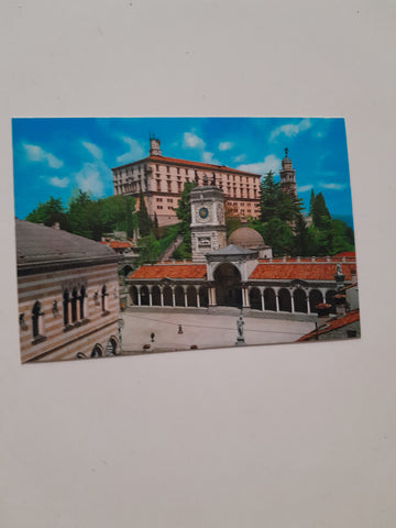 AK Udine. Piazza Liberta e Castello.