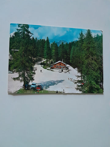 AK Cortina. Baita Pie Tofana.