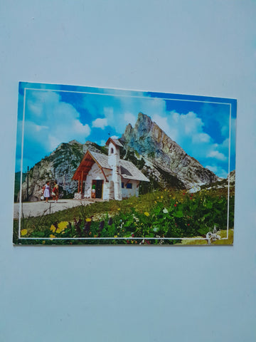 AK Passo Falzarego. La Chiesetta.