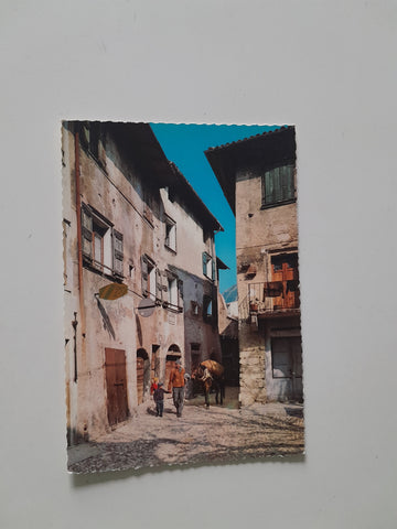 AK Malcesine. Lago di Garda. Angolo romantico in Piazza Cavour.