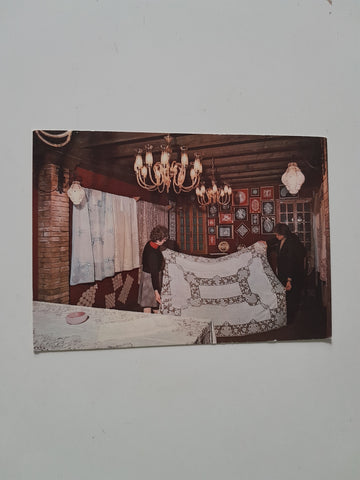 AK Burano. Galleria Merletti d'Arte Dalla Olga.