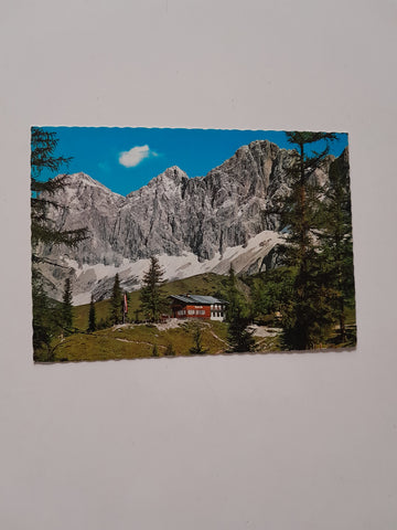 AK Türlwandhütte mit Dachsteinsüdwand.