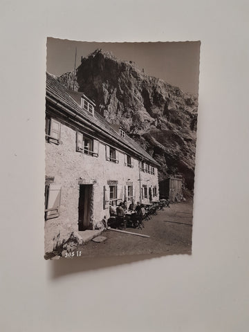 AK Dachstein-Südwandhütte.