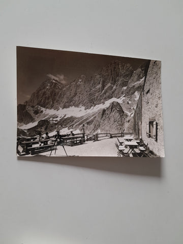 AK Dachstein-Südwandhütte.