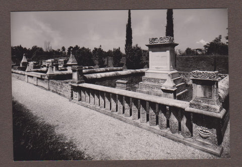 AK Aquileia. Sepolcreto romano lungo la via Annia. In primo piano il sepolcro degli Stazii (I sec. d.C.)