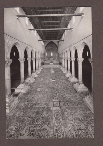 AK Aquileia. Interno della Basilica di Poppone col pavimento musivo del IV sec.