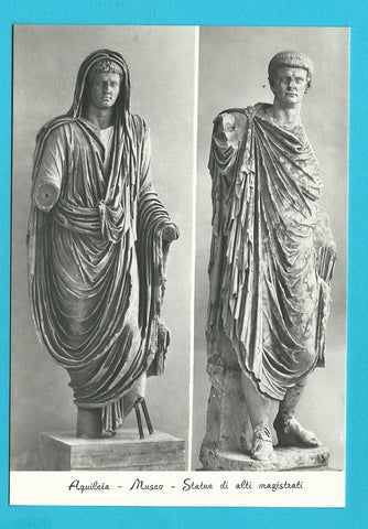 AK Aquileia - Museo - Statue di alti magistrati.