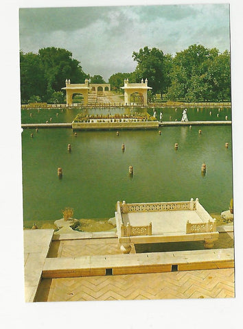 AK Pakistan. Lahore. Shalimar Gardens.
