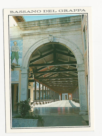 AK Bassano del Grappa. Il Ponte degli Alpini - Ingresso e interno.