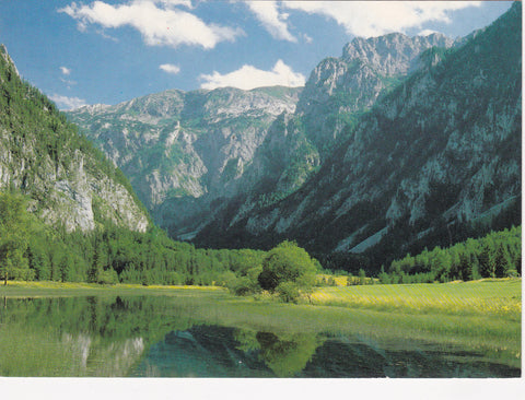 AK Salzatal. Brunnsee mit Hochalm im Hochschwabgebiet.