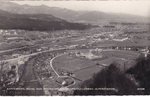 AK Kapfenberg. Hochschwabsiedlung. Hallenbad. Alpenstadion. (1960)