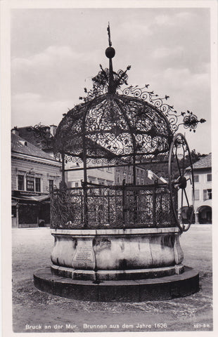 AK Bruck an der Mur. Brunnen aus dem Jahre 1626. (1938-39)