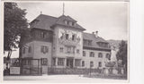 AK Bruck a.d. Mur. Hubertushof und Kriegerdenkmal.