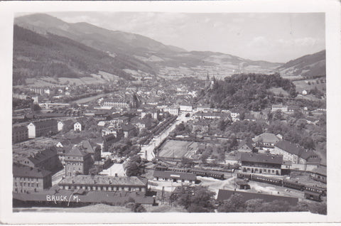 AK Bruck an der Mur mit Bahnhof.