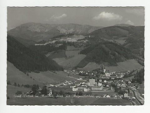 AK Dorf Veitsch im Mürztale, mit Magnesitabbau geg. Hohe Veitsch. (1968)