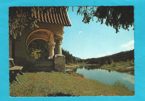AK In der Walster bei Mariazell. Hubertussee und Kapelle.
