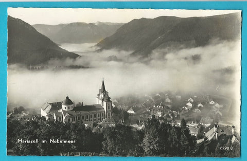 Muster-AK Mariazell im Nebelmeer.