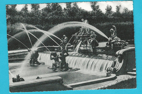 AK Caserta - Giardino Reale. Giochi d'acqua.