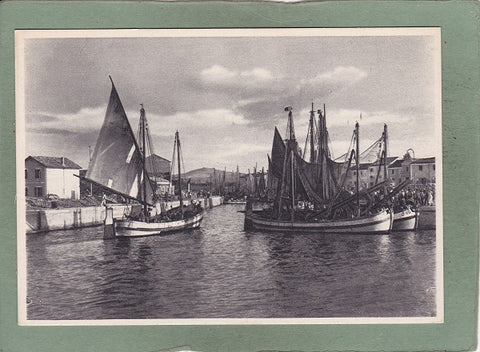 AK Cattolica. Nel Porto – Paranze in riposo. (1938)
